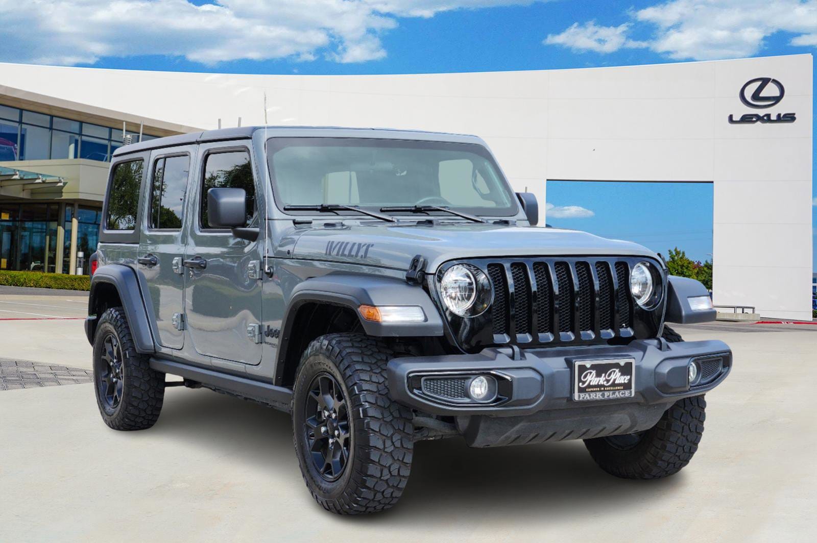 Used 2022 Jeep Wrangler Unlimited Willys Sport with VIN 1C4HJXDG5NW137195 for sale in Plano, TX