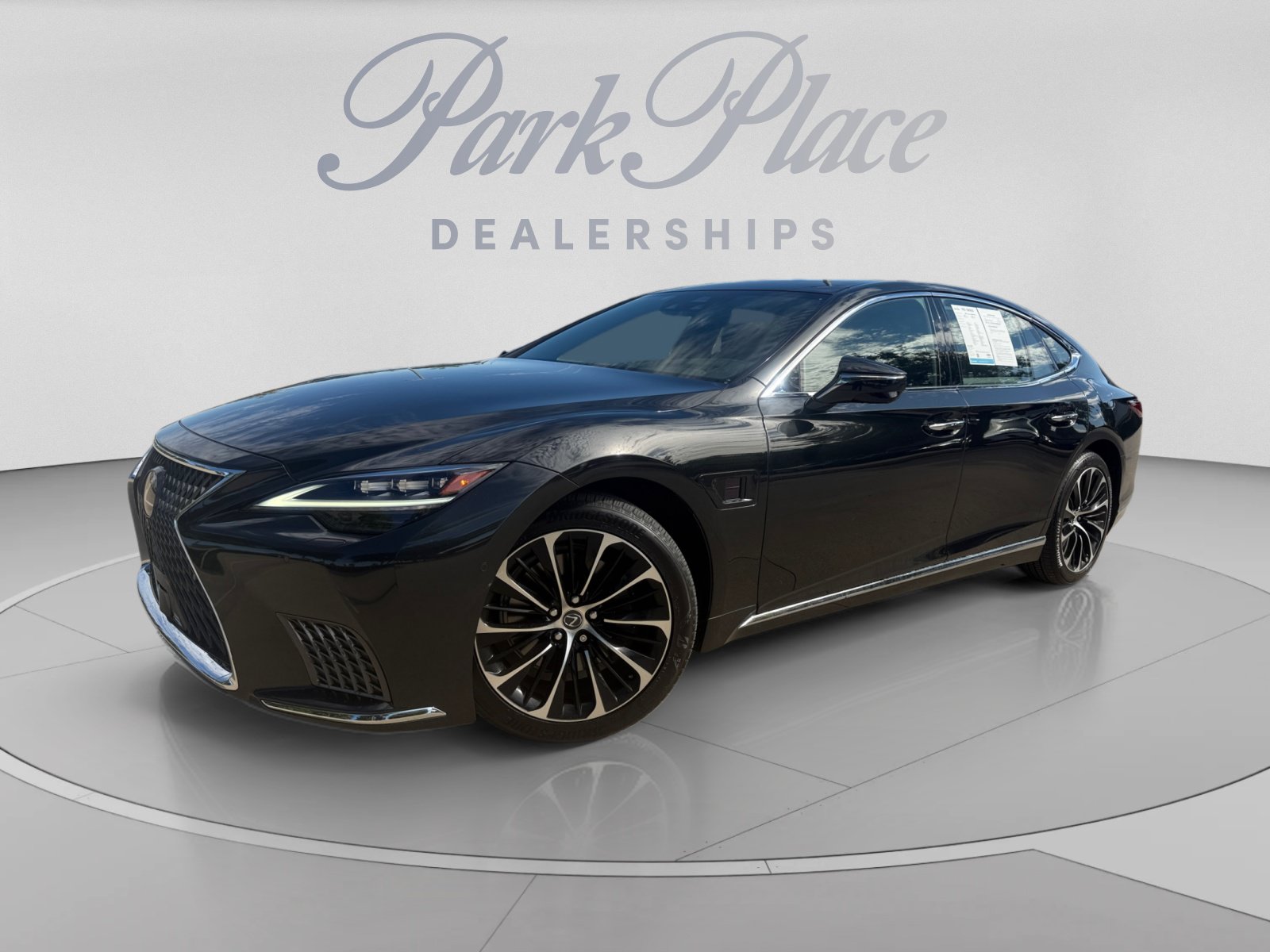 2023 LEXUS LS 500h Sedan 