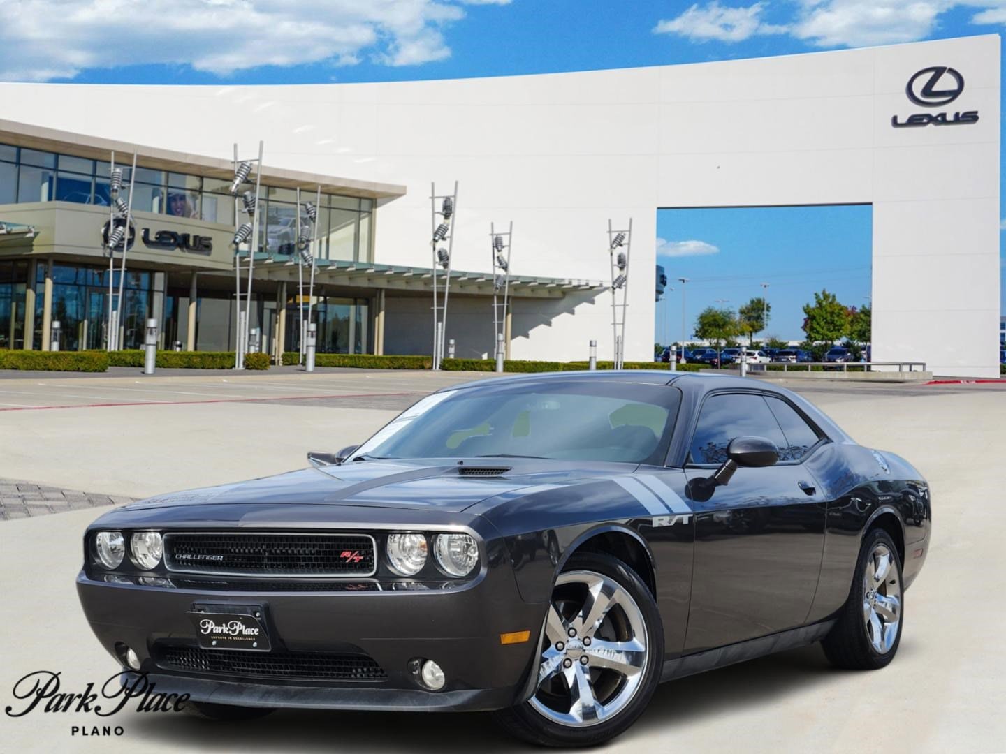 2013 Dodge Challenger R/T's photo