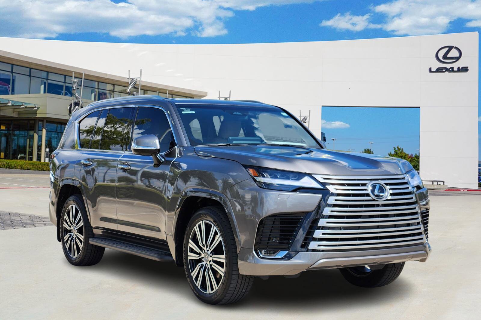 2025 Lexus LX 600 Luxury photo 2