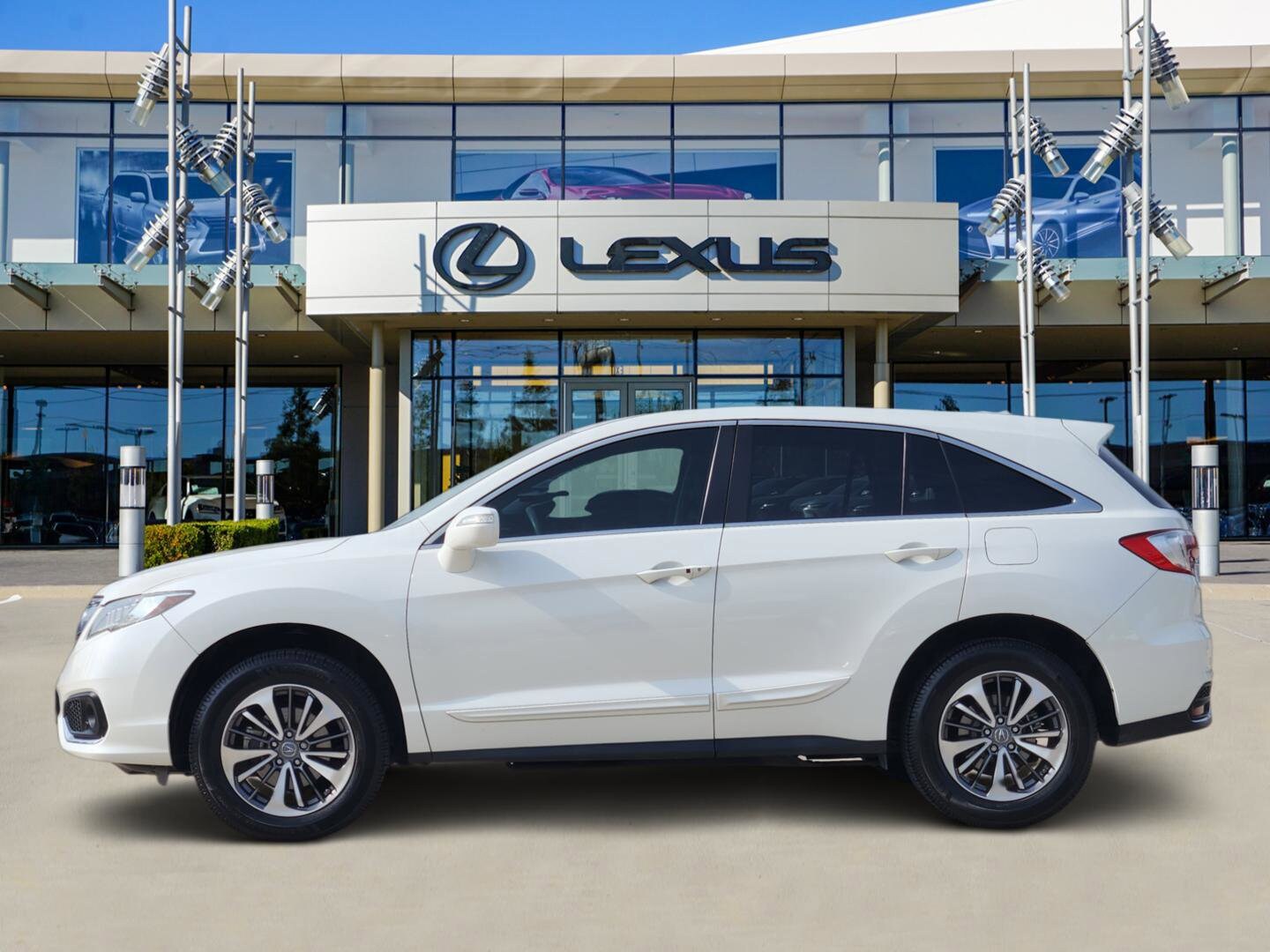 2018 Acura RDX Advance photo 2