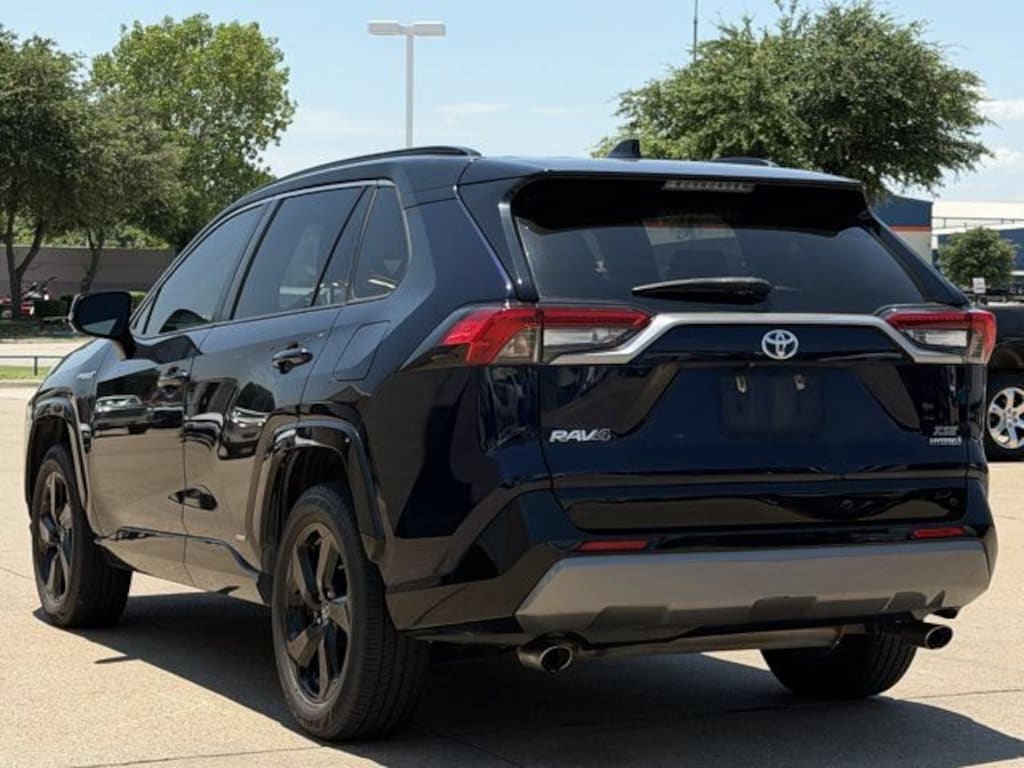 Used 2019 Toyota RAV4 Hybrid XSE SUV