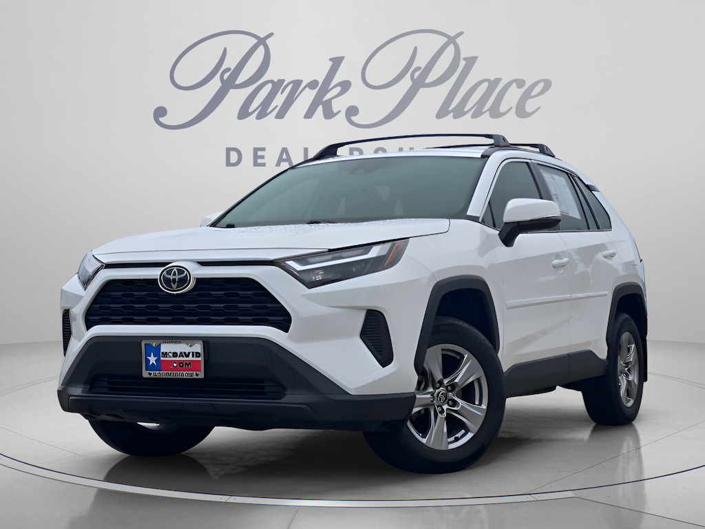Used 2022 Toyota RAV4 XLE SUV