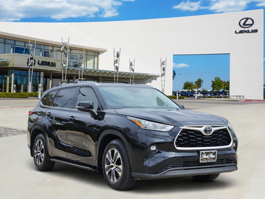 Used 2020 Toyota Highlander XLE SUV