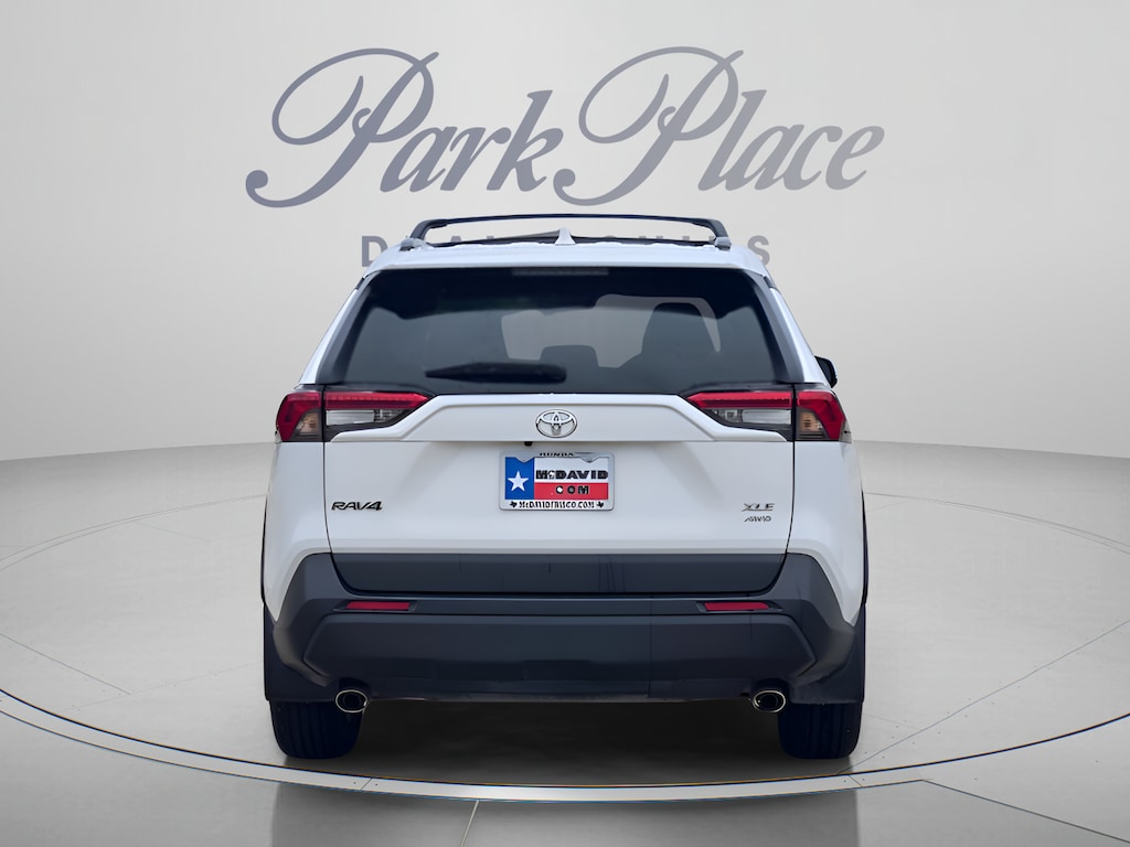 Used 2022 Toyota RAV4 XLE SUV