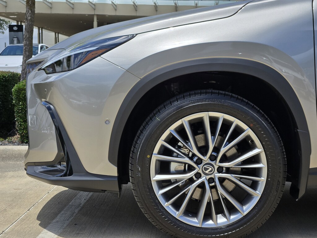 New 2026 Lexus NX 350h Luxury SUV