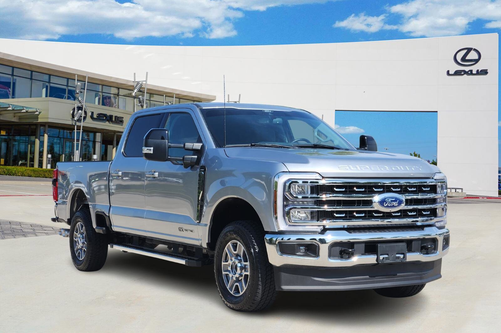 2024 Ford F-250 Lariat photo 2