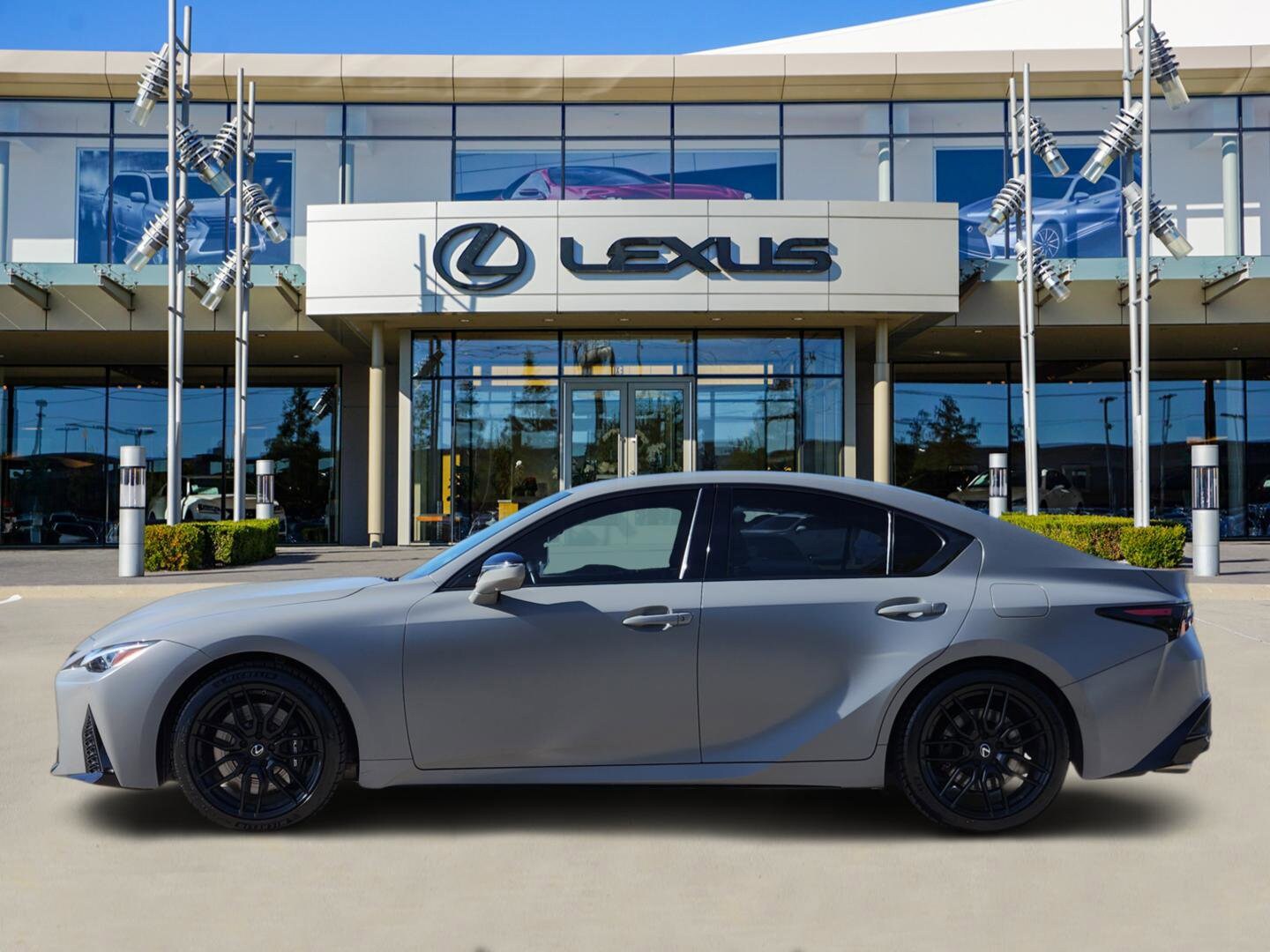 2022 Lexus IS 500 F SPORT Performance photo 3