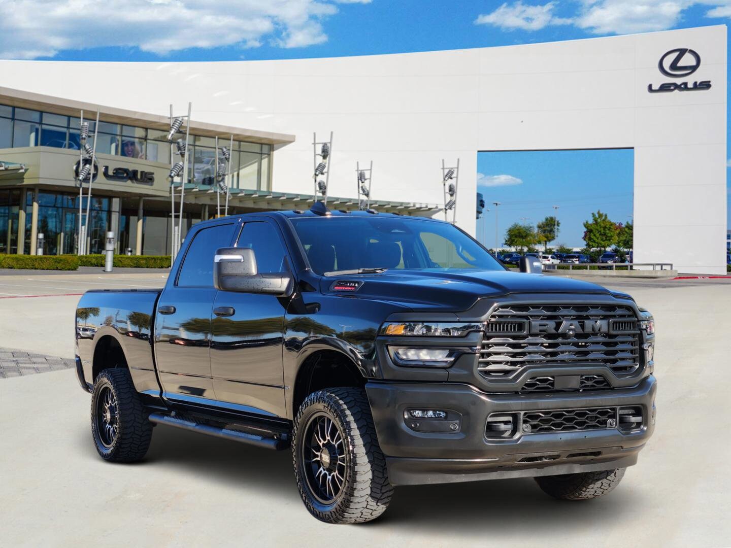 2025 Ram 2500 Tradesman photo 2