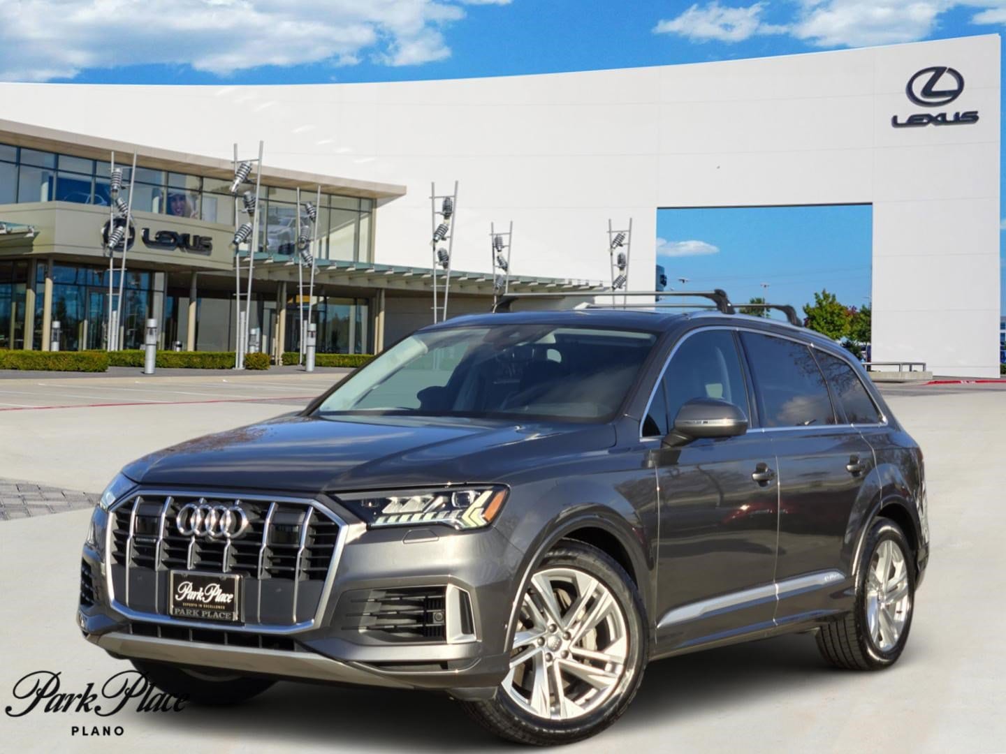 2020 Audi Q7 Prestige's photo