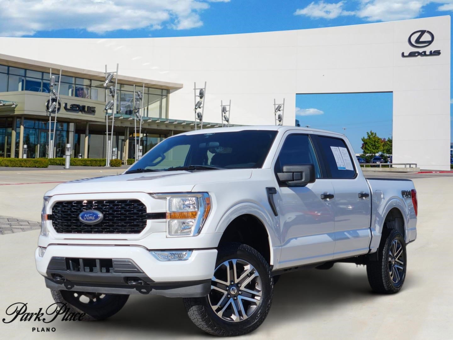 2021 Ford F-150 XL's photo