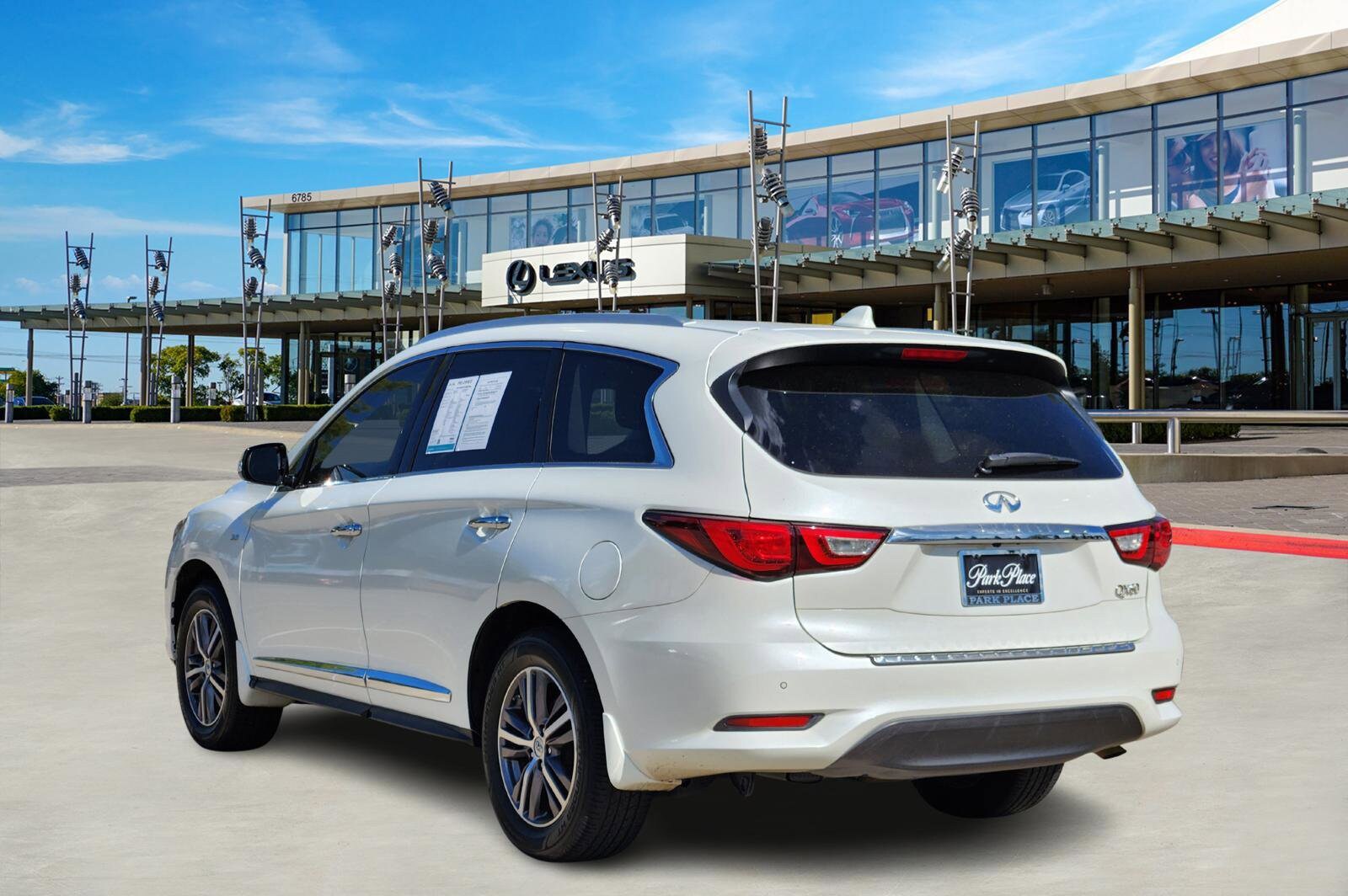 2016 Infiniti QX60 photo 4