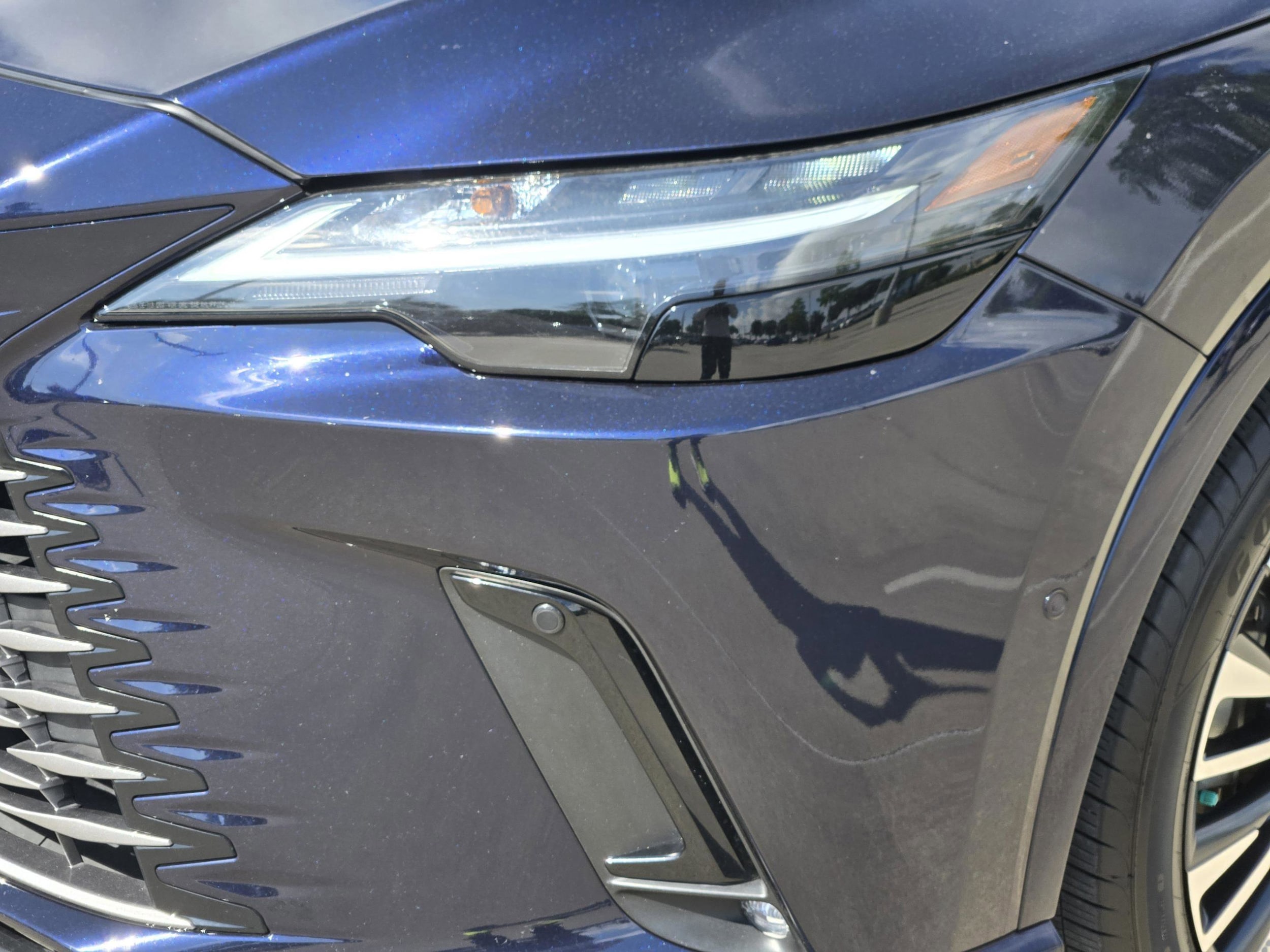2025 Lexus RX 350 - Photo 35