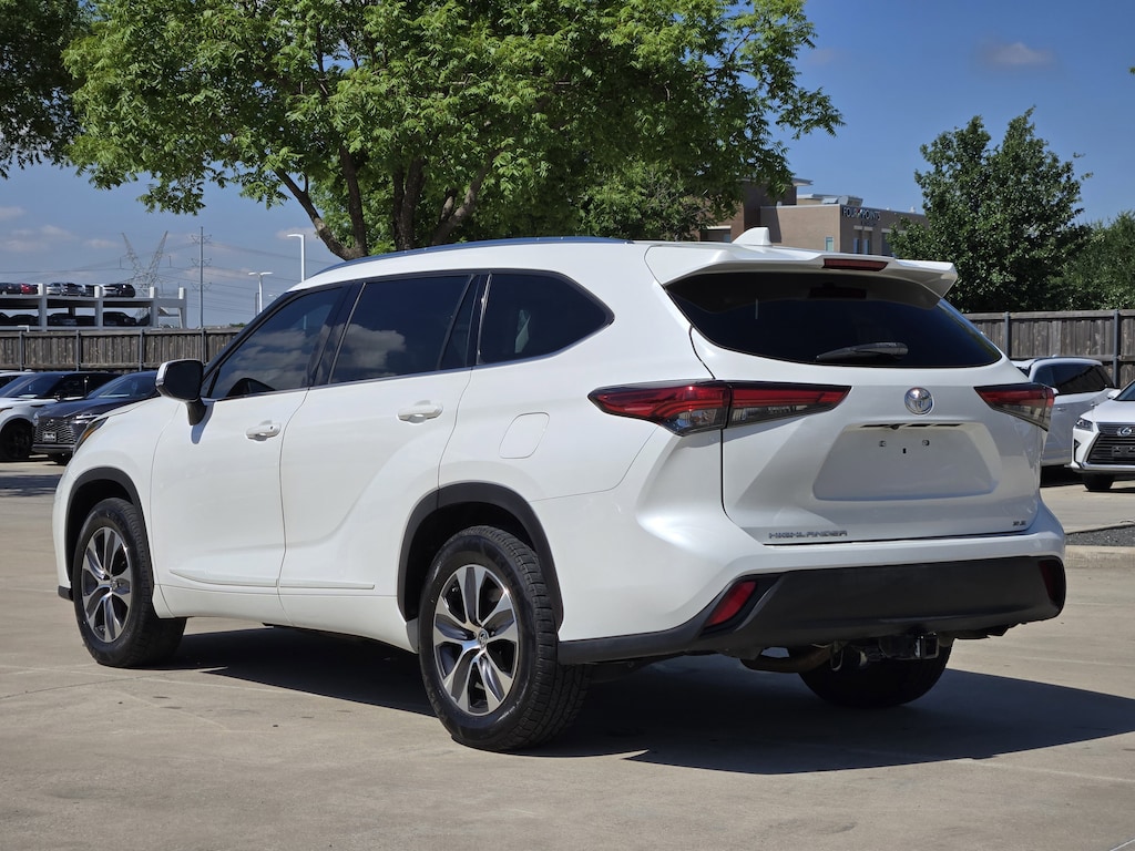 Used 2020 Toyota Highlander XLE SUV