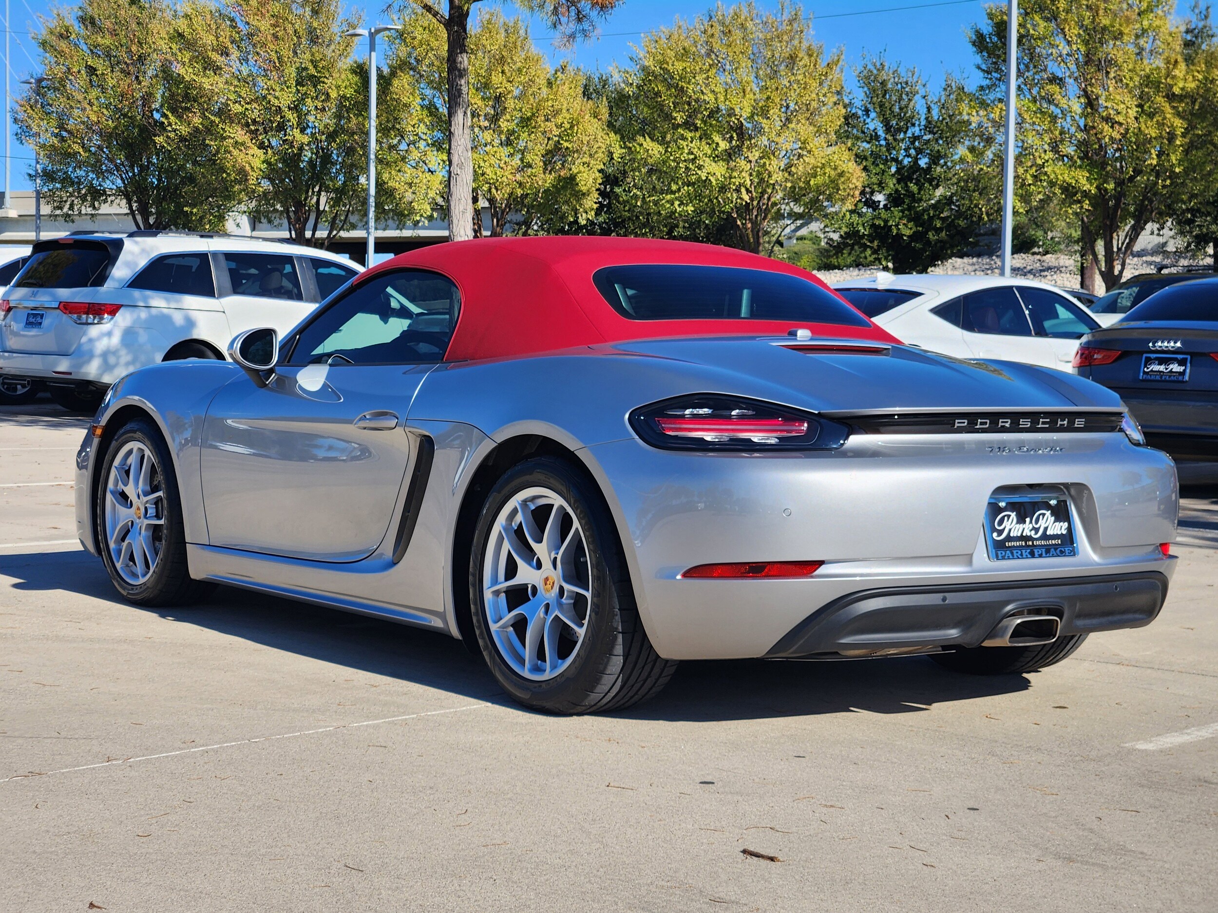 2024 Porsche Boxster photo 4