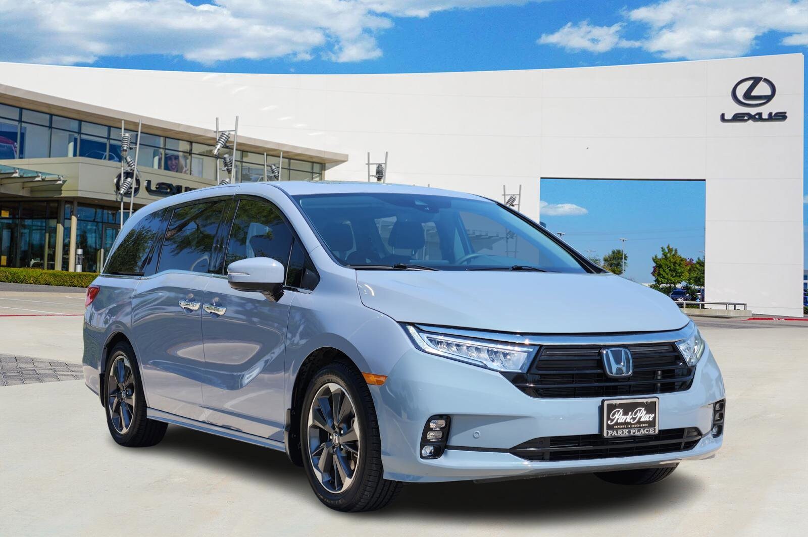 2023 Honda Odyssey Elite photo 2
