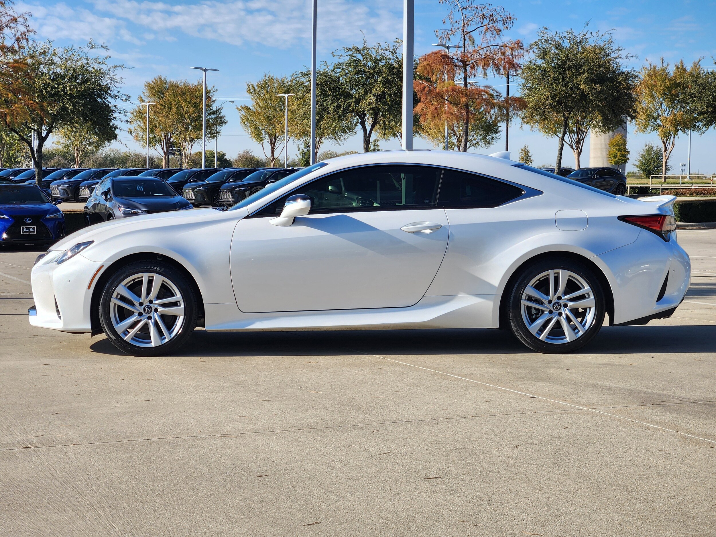 2024 Lexus RC 300 photo 3