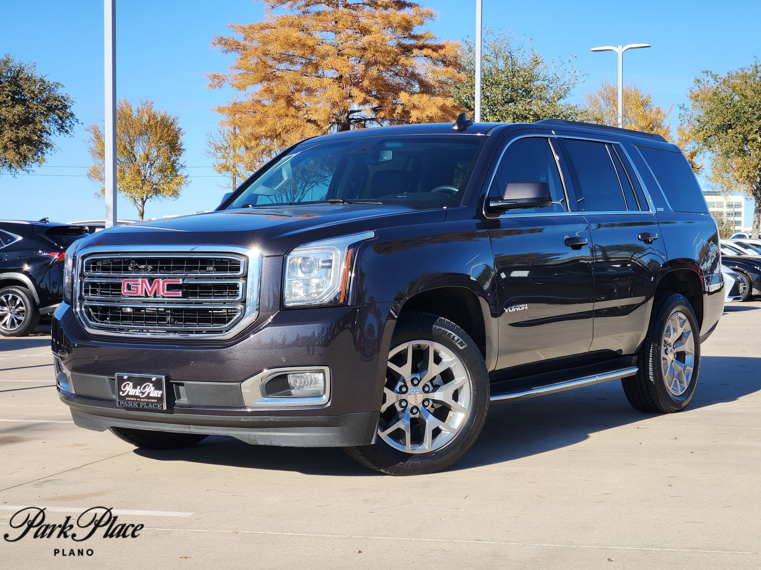 2017 GMC Yukon SLT's photo
