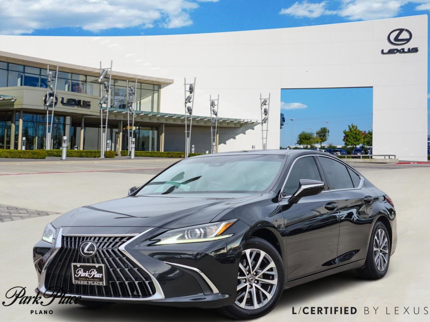 2022 Lexus ES 350's photo