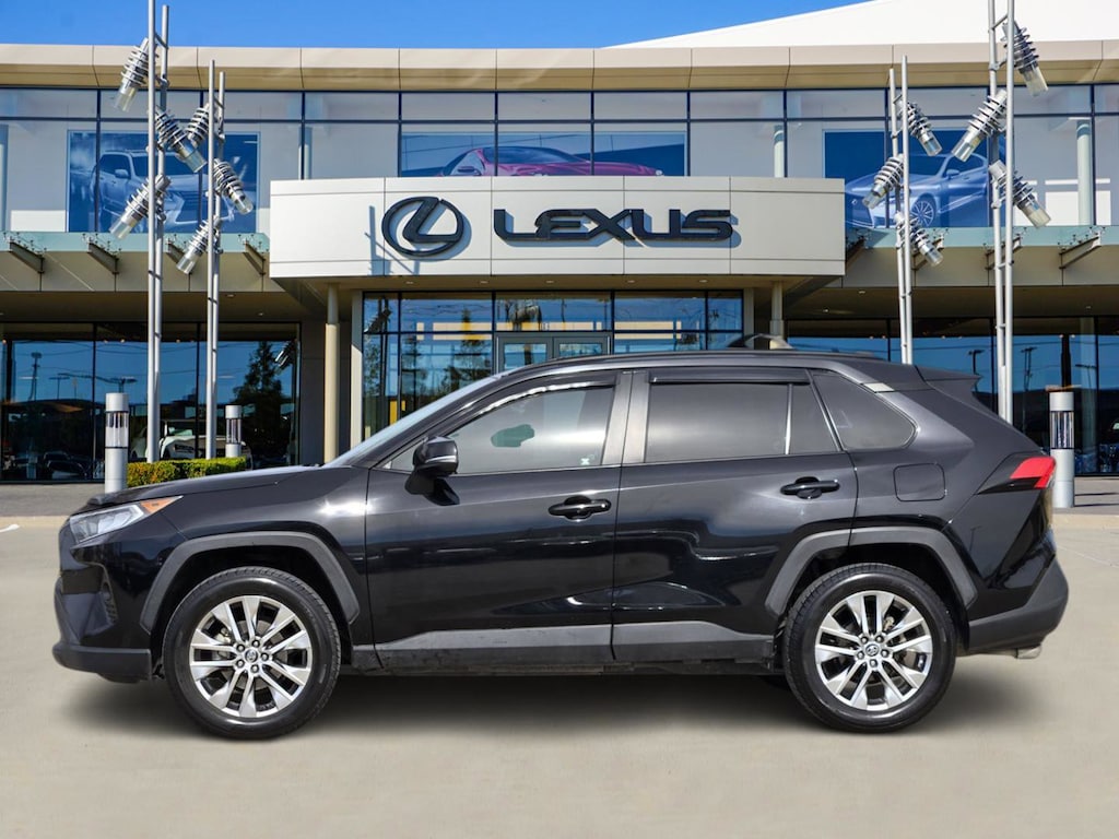 Used 2020 Toyota RAV4 XLE Premium SUV