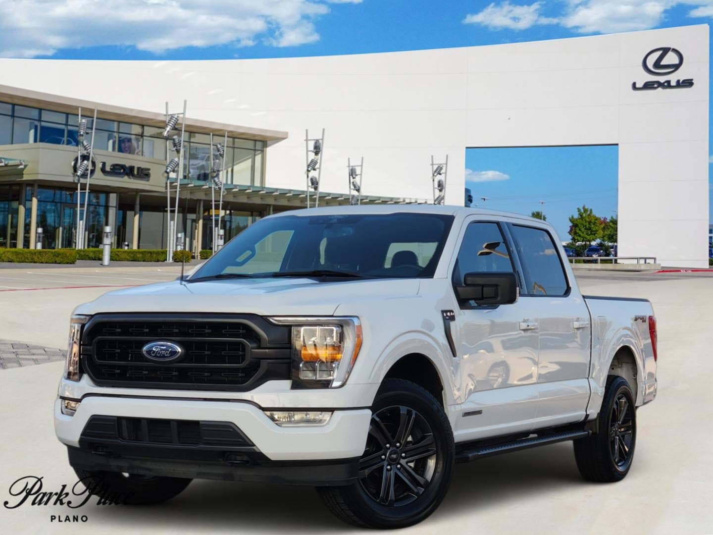 2022 Ford F-150 XLT's photo