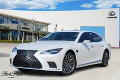 2025 LEXUS LS 500h Sedan