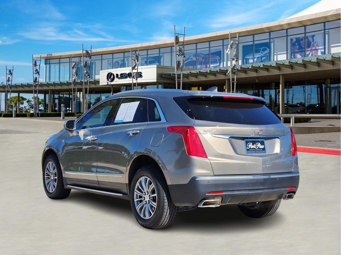 2018 Cadillac XT5 Luxury photo 4
