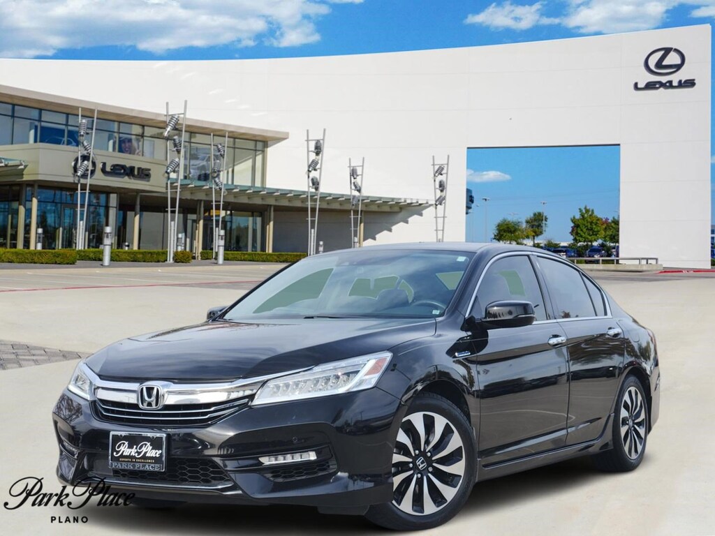 Used 2017 Honda Accord Hybrid Touring Sedan