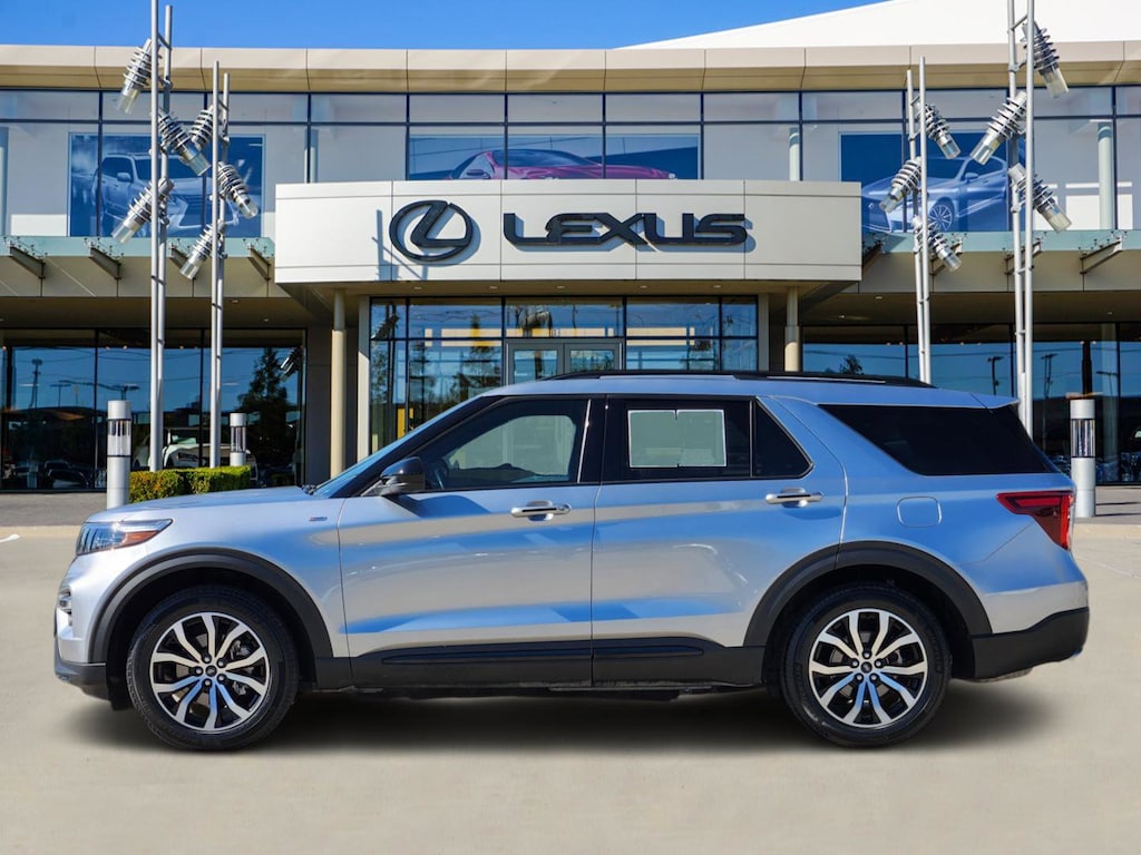 Used 2023 Ford Explorer ST-Line SUV