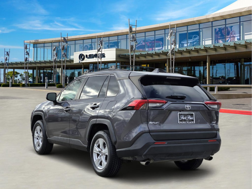 Used 2020 Toyota RAV4 XLE SUV