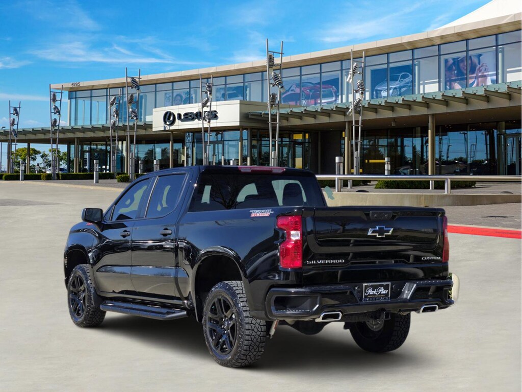 Used 2025 Chevrolet Silverado 1500 Custom Trail Boss Truck Crew Cab