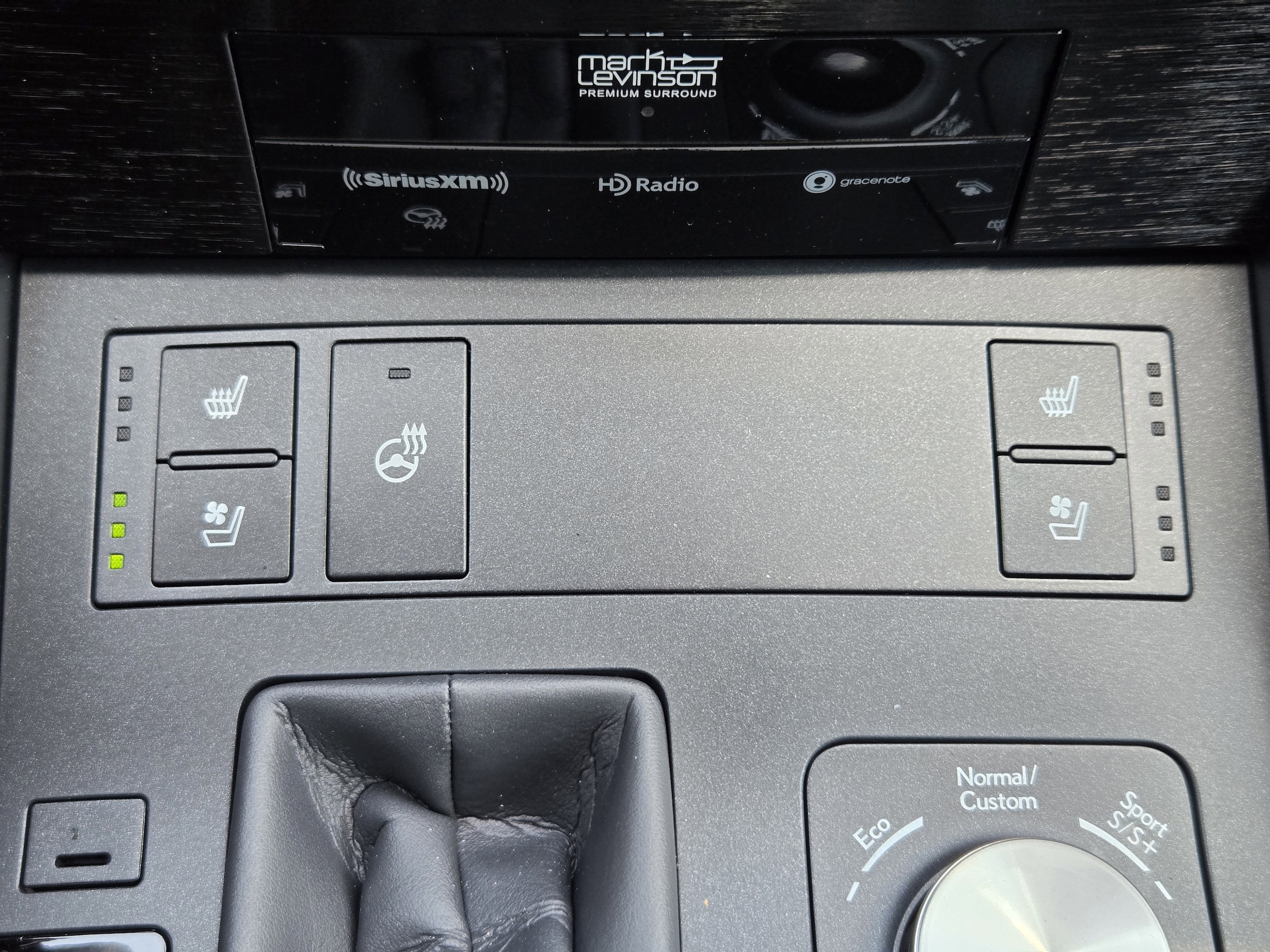 2025 Lexus IS 500 F SPORT PERFORMANCE - Photo 29