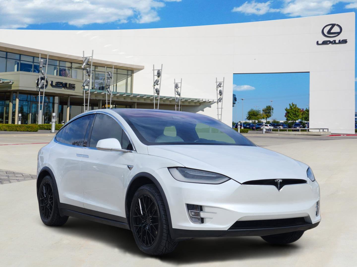 Used 2020 Tesla Model X Long Range with VIN 5YJXCAE26LF279420 for sale in Plano, TX