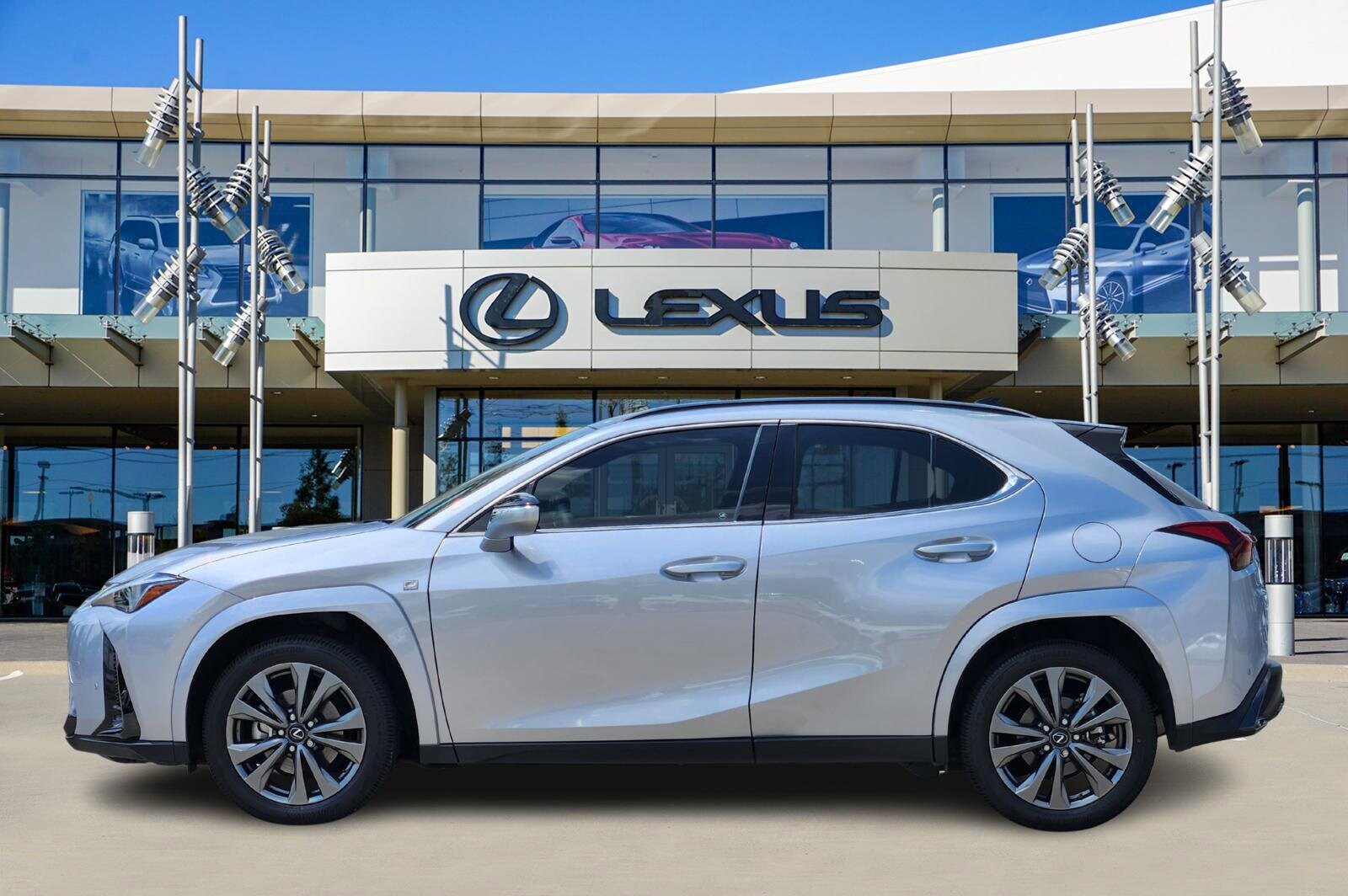 2024 Lexus UX 250h F SPORT Handling photo 3