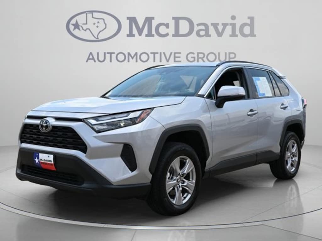 Used 2025 Toyota RAV4 XLE SUV