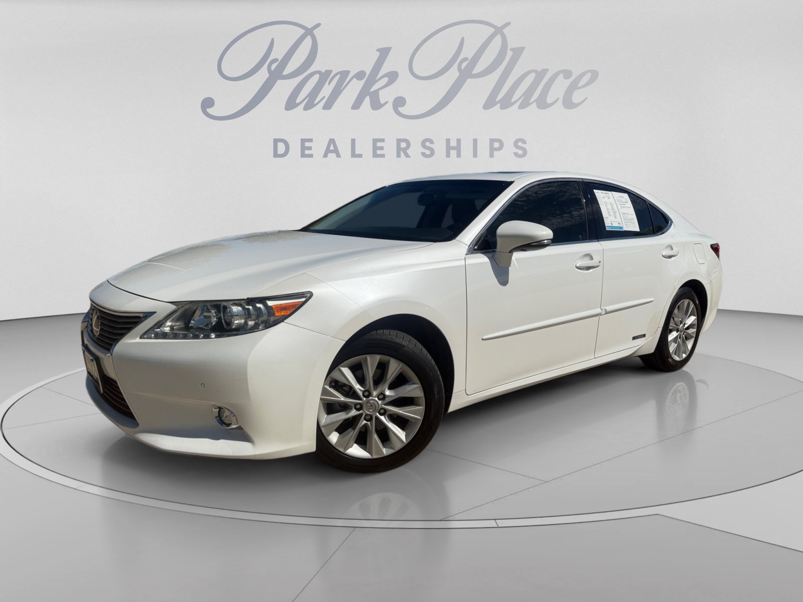 2014 LEXUS ES 300h Sedan 