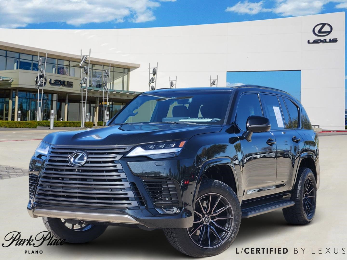 2025 Lexus LX Overtrail's photo