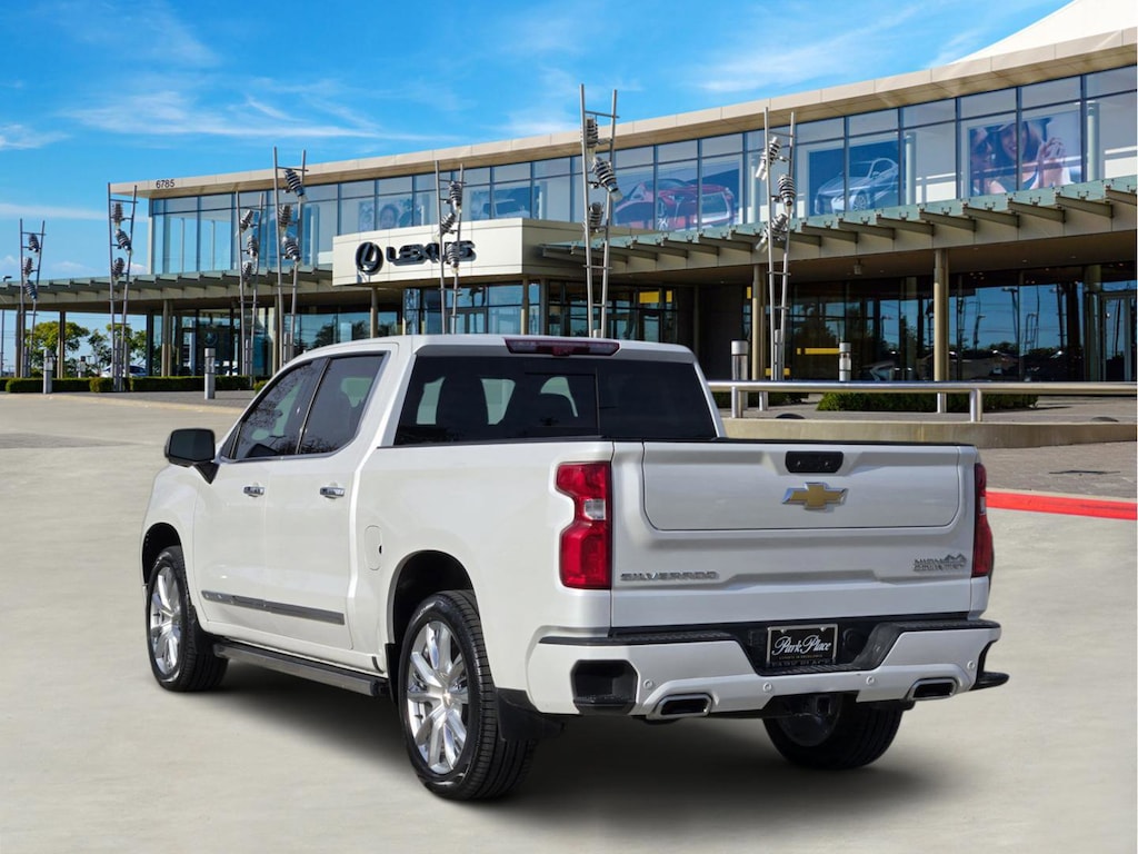 Used 2024 Chevrolet Silverado 1500 High Country Truck Crew Cab