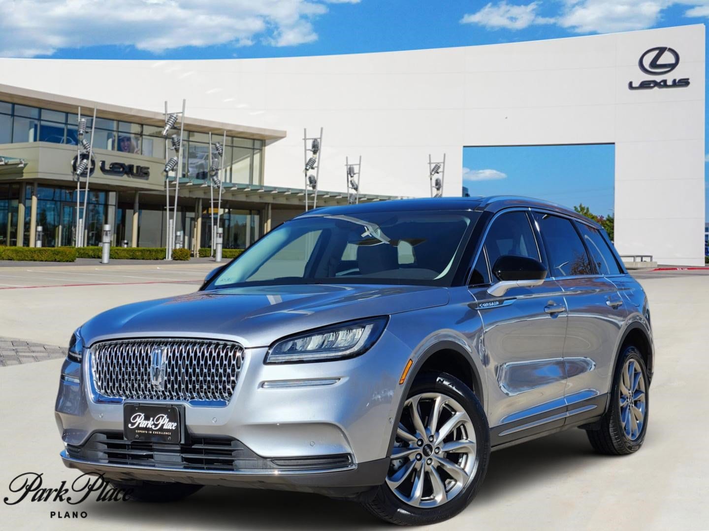 2021 Lincoln Corsair Base's photo