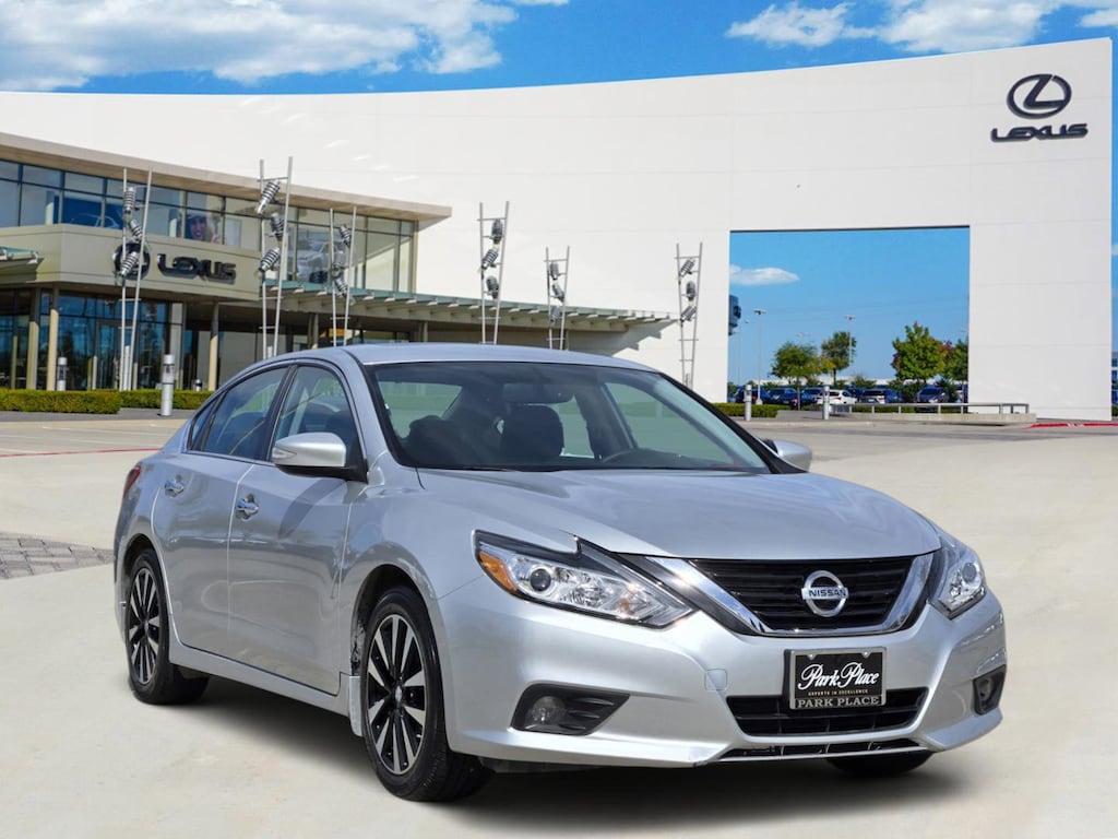 Used 2018 Nissan Altima 2.5 SV Sedan
