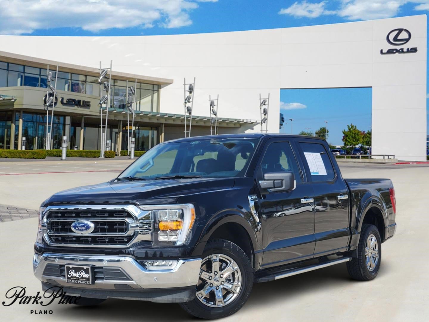 2021 Ford F-150 XLT's photo