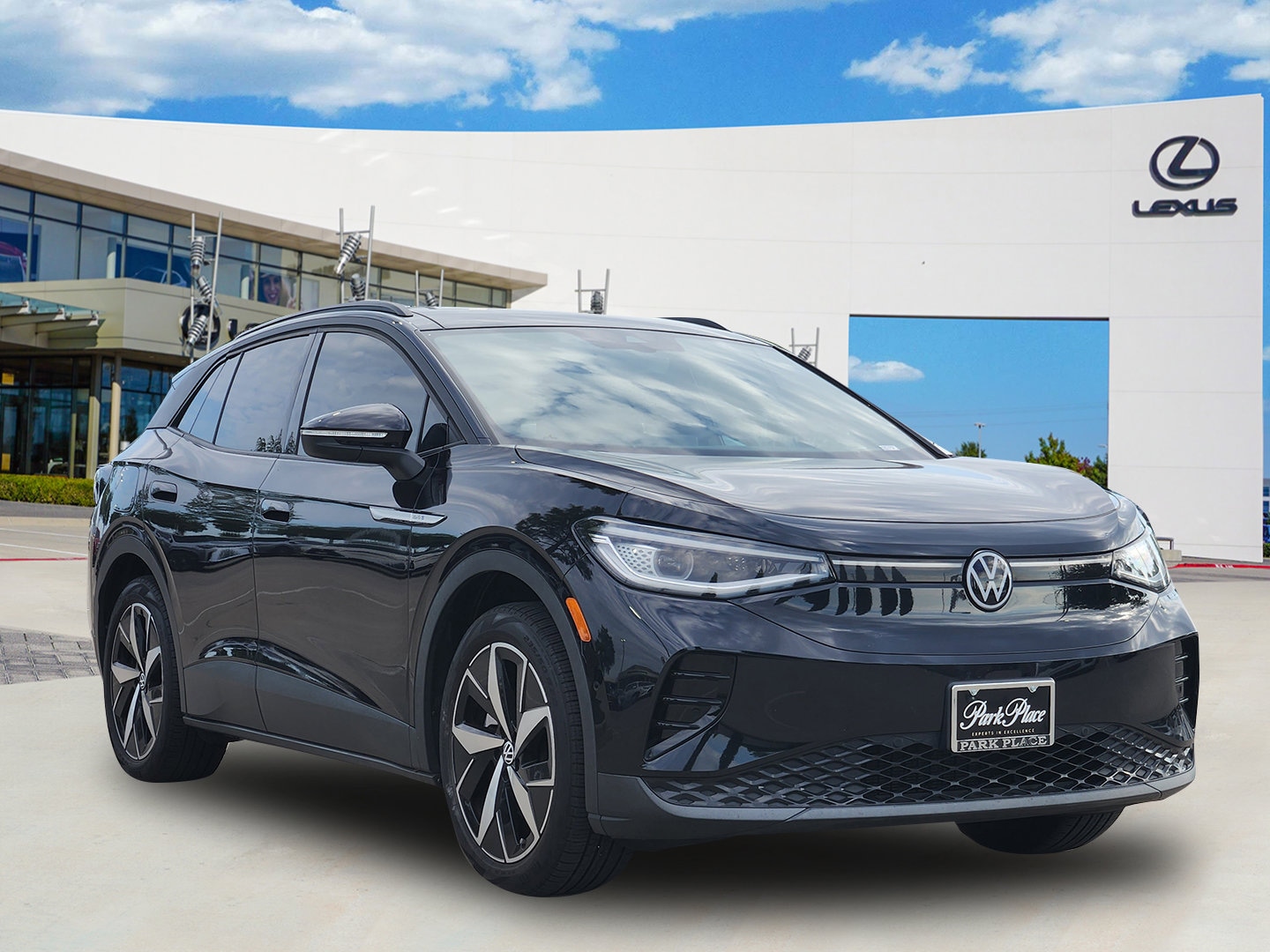 Used 2023 Volkswagen ID.4 S with VIN 1V2EMPE8XPC014089 for sale in Plano, TX