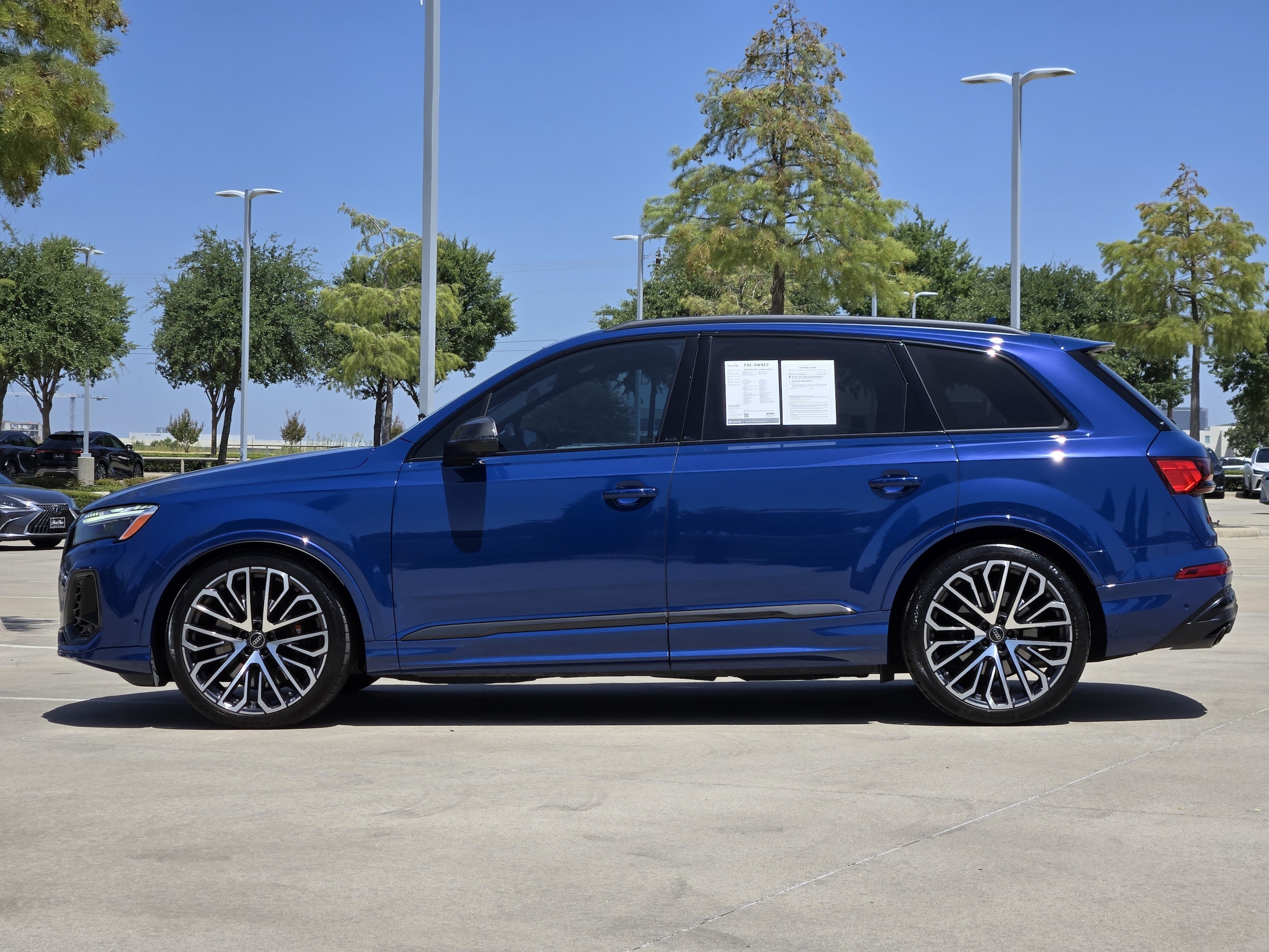 2025 Audi SQ7
