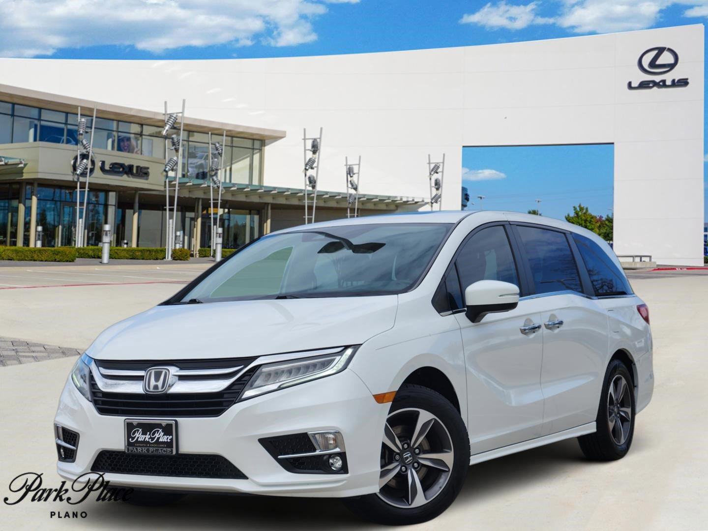 2020 Honda Odyssey Touring's photo
