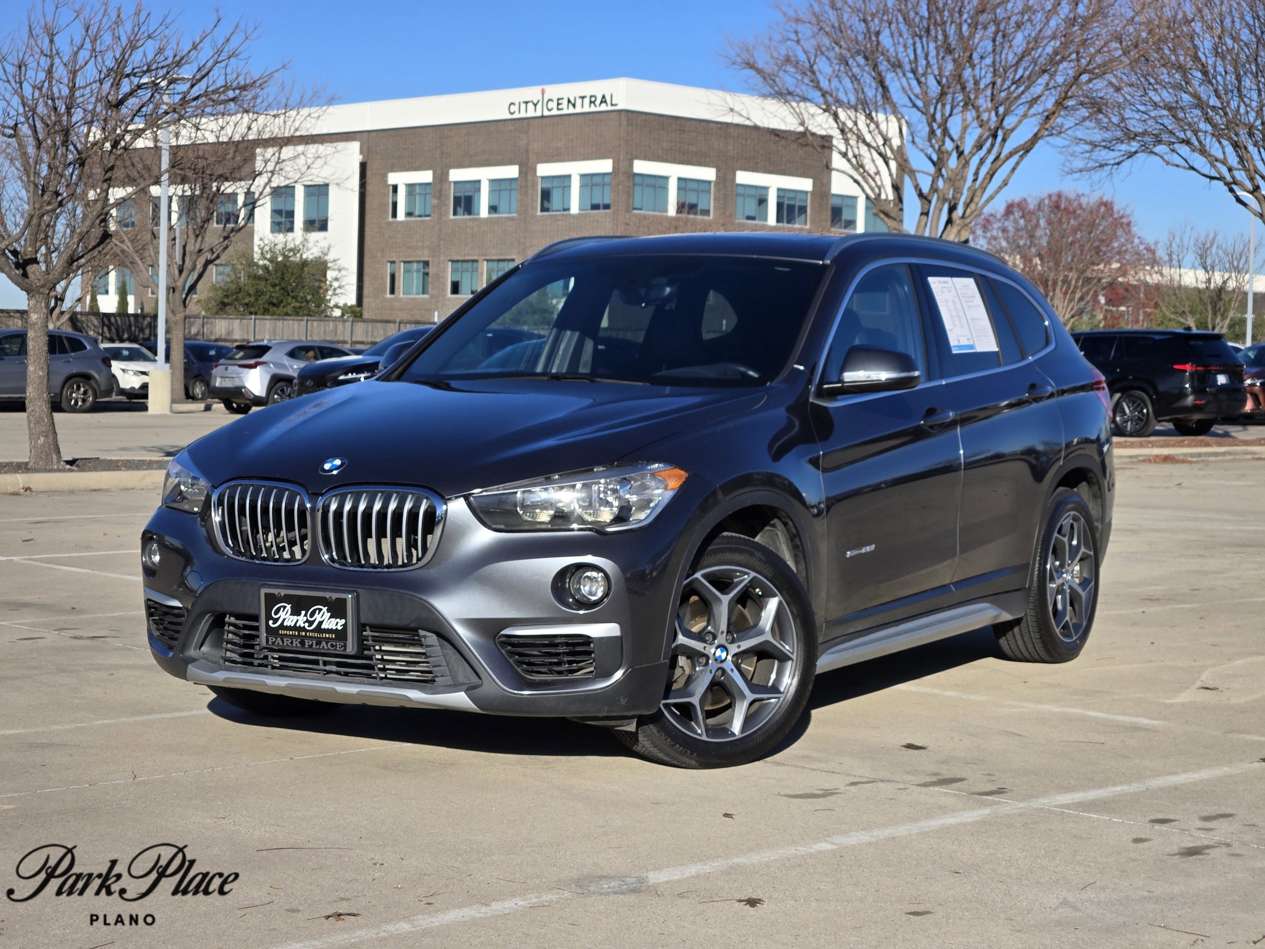 2018 BMW X1 28i's photo