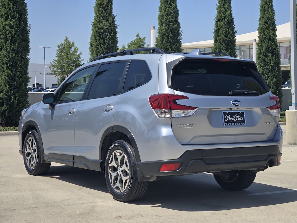 Used 2023 Subaru Forester Premium SUV
