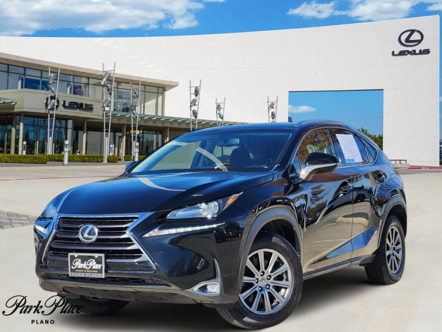 2016 Lexus NX 200t's photo