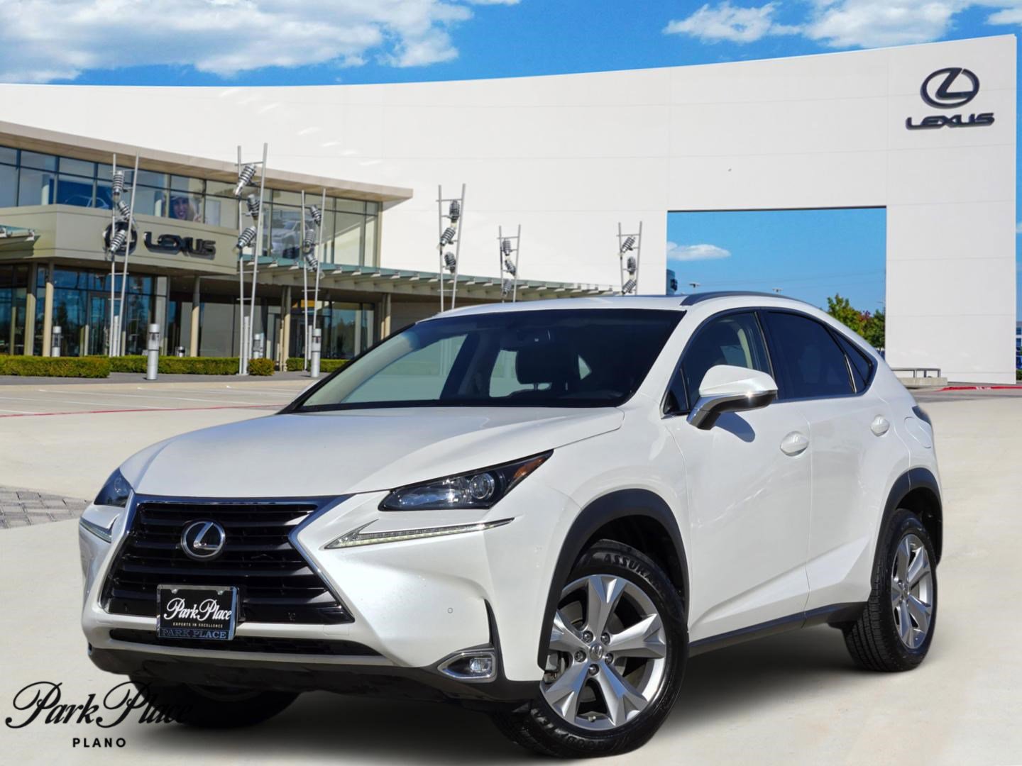 2017 Lexus NX 200t's photo