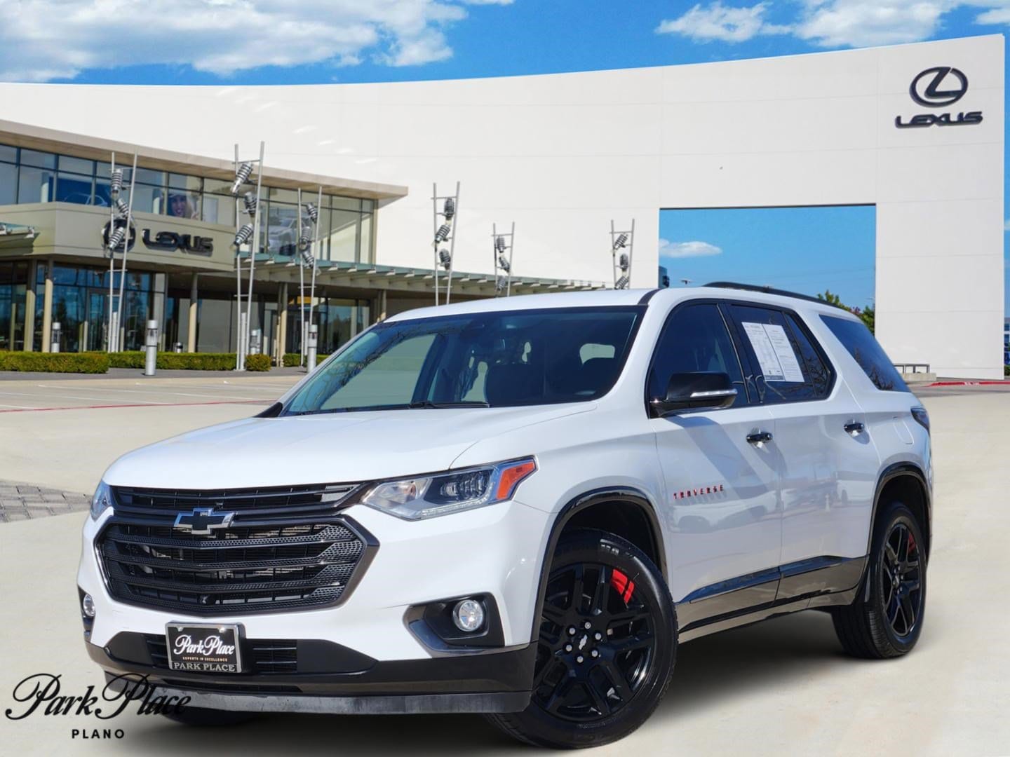 2021 Chevrolet Traverse Premier's photo