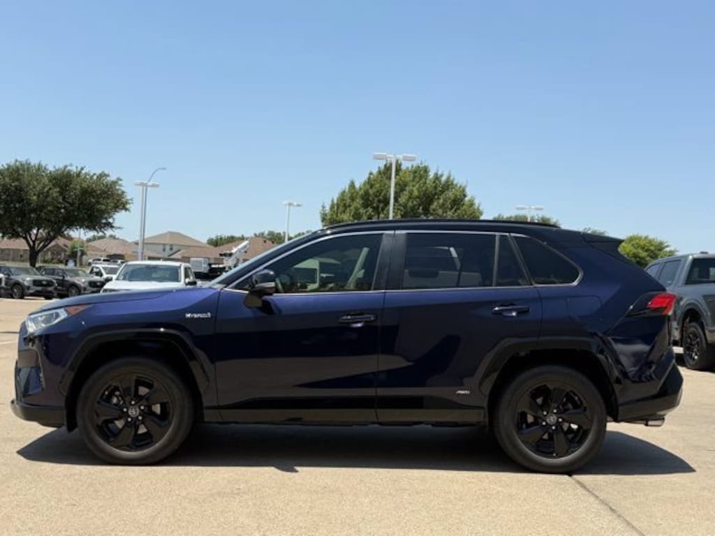 Used 2019 Toyota RAV4 Hybrid XSE SUV